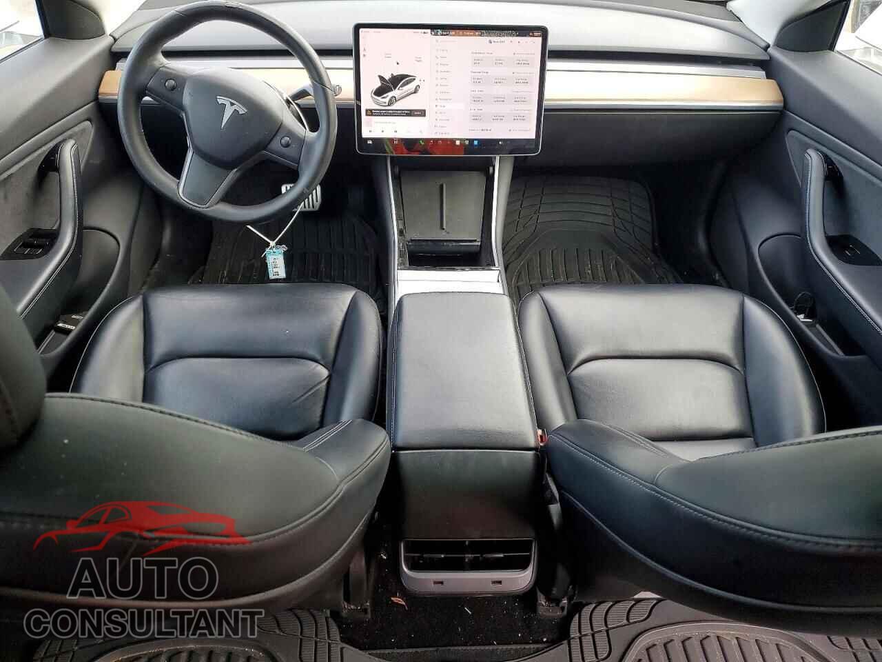 TESLA MODEL 3 2019 - 5YJ3E1EB1KF512076
