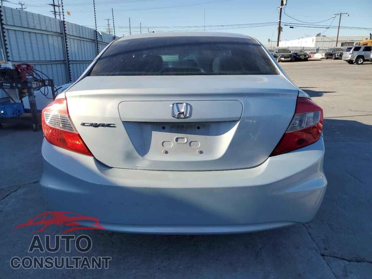 HONDA CIVIC 2012 - 2HGFB2F90CH517516