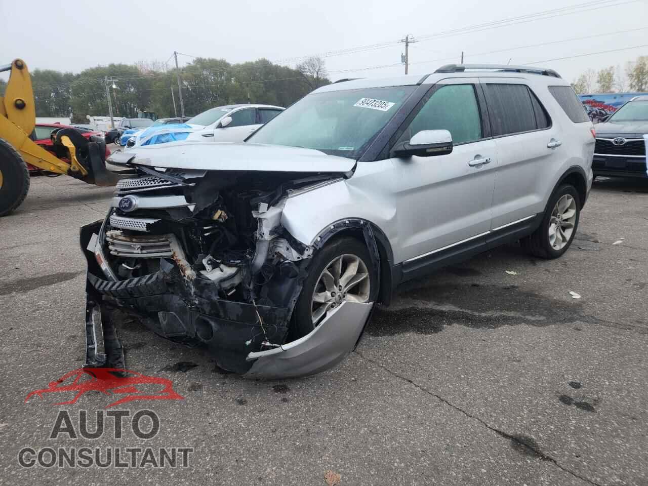 FORD EXPLORER 2011 - 1FMHK8F81BGA27660