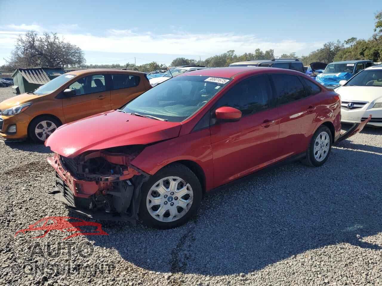 FORD FOCUS 2012 - 1FAHP3F23CL310399