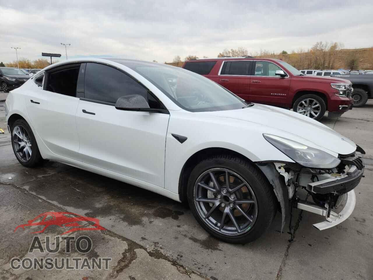 TESLA MODEL 3 2023 - 5YJ3E1EA2PF569899
