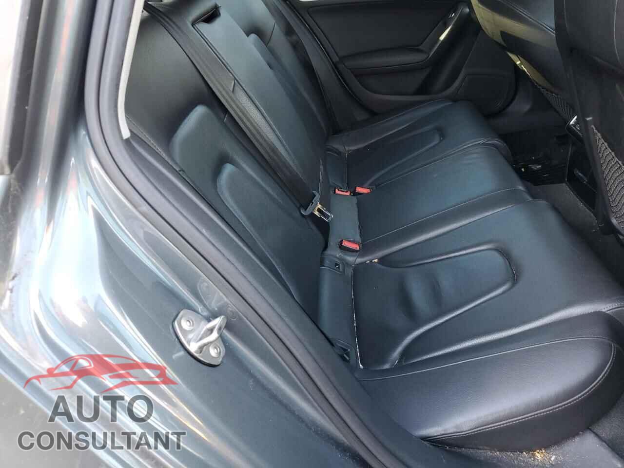 AUDI A4 2013 - WAUFFAFL4DN024954
