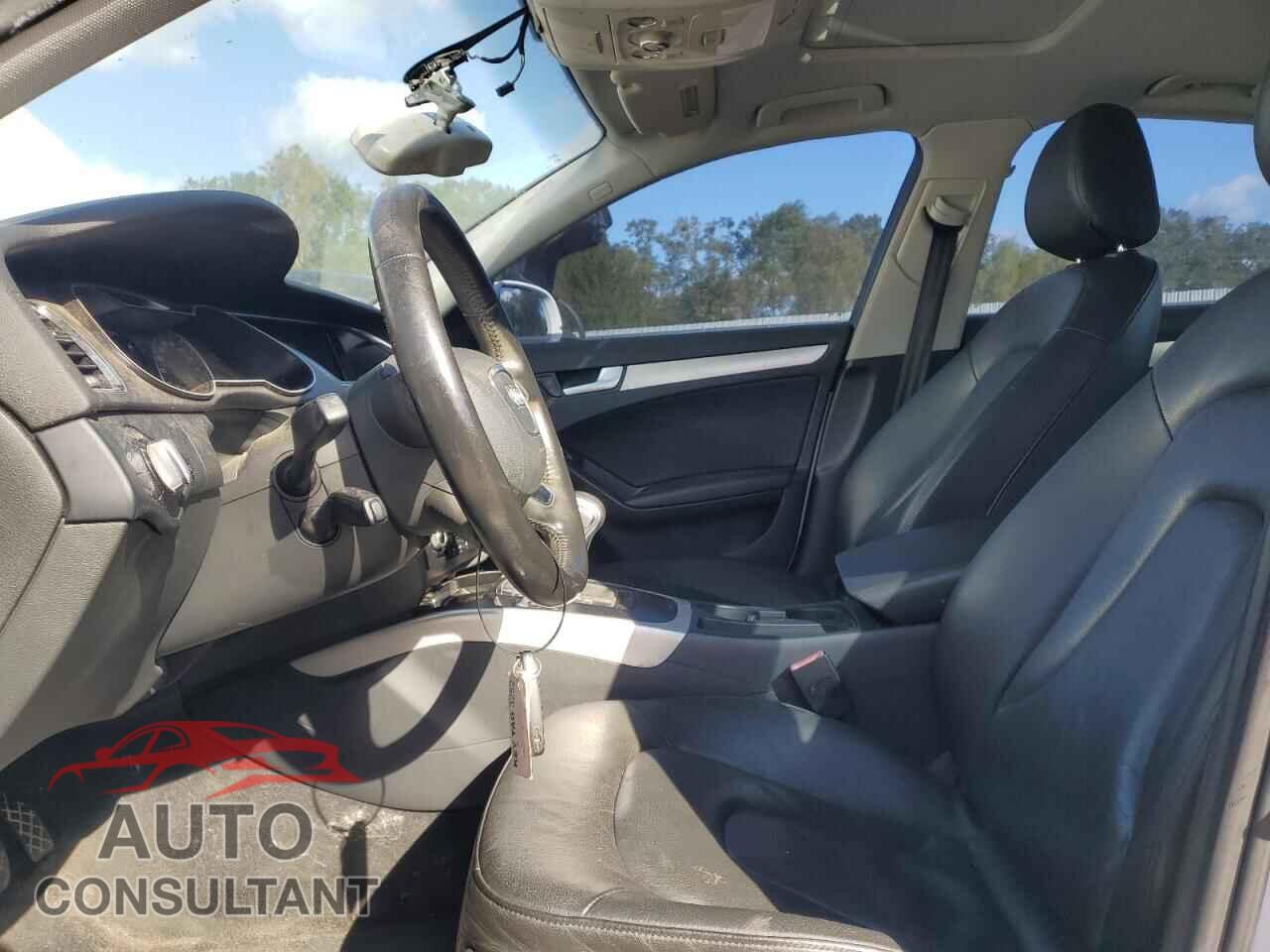 AUDI A4 2013 - WAUEFAFL9DA038531