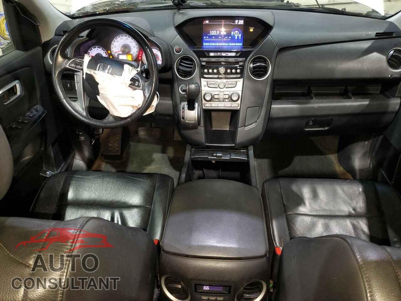 HONDA PILOT 2013 - 5FNYF4H58DB029567