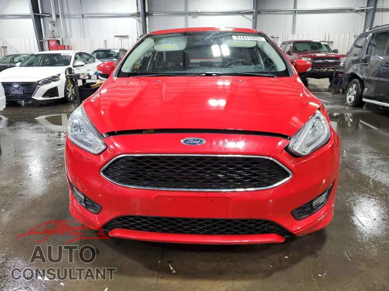FORD FOCUS 2016 - 1FADP3F2XGL246205
