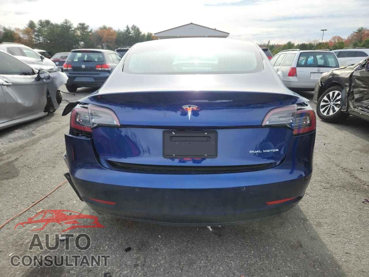 TESLA MODEL 3 2019 - 5YJ3E1EB2KF464992