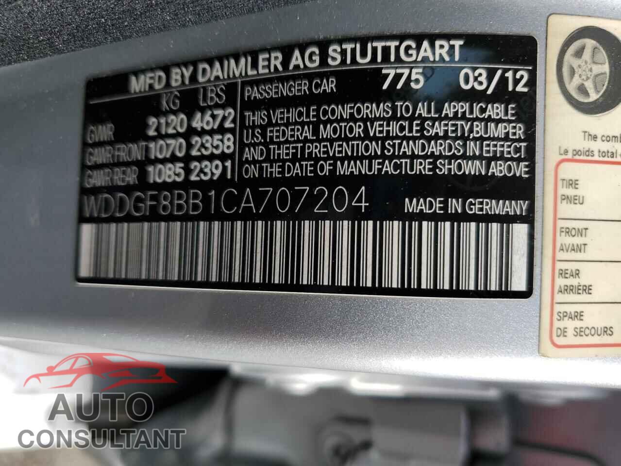 MERCEDES-BENZ C-CLASS 2012 - WDDGF8BB1CA707204
