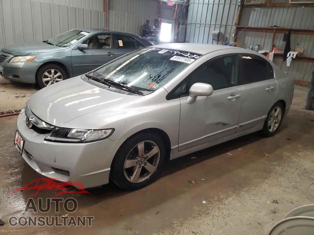 HONDA CIVIC 2011 - 2HGFA1F69BH519010