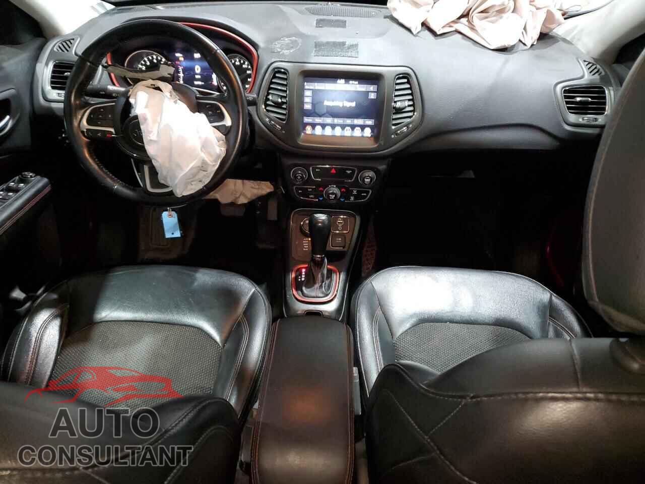 JEEP COMPASS 2020 - 3C4NJDDB3LT177185