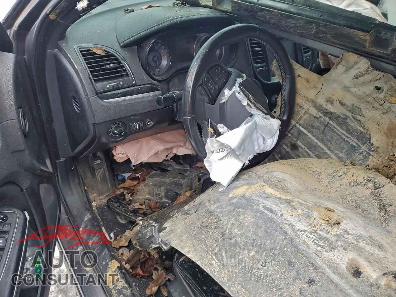 CHRYSLER 300 2019 - 2C3CCABG1KH628706