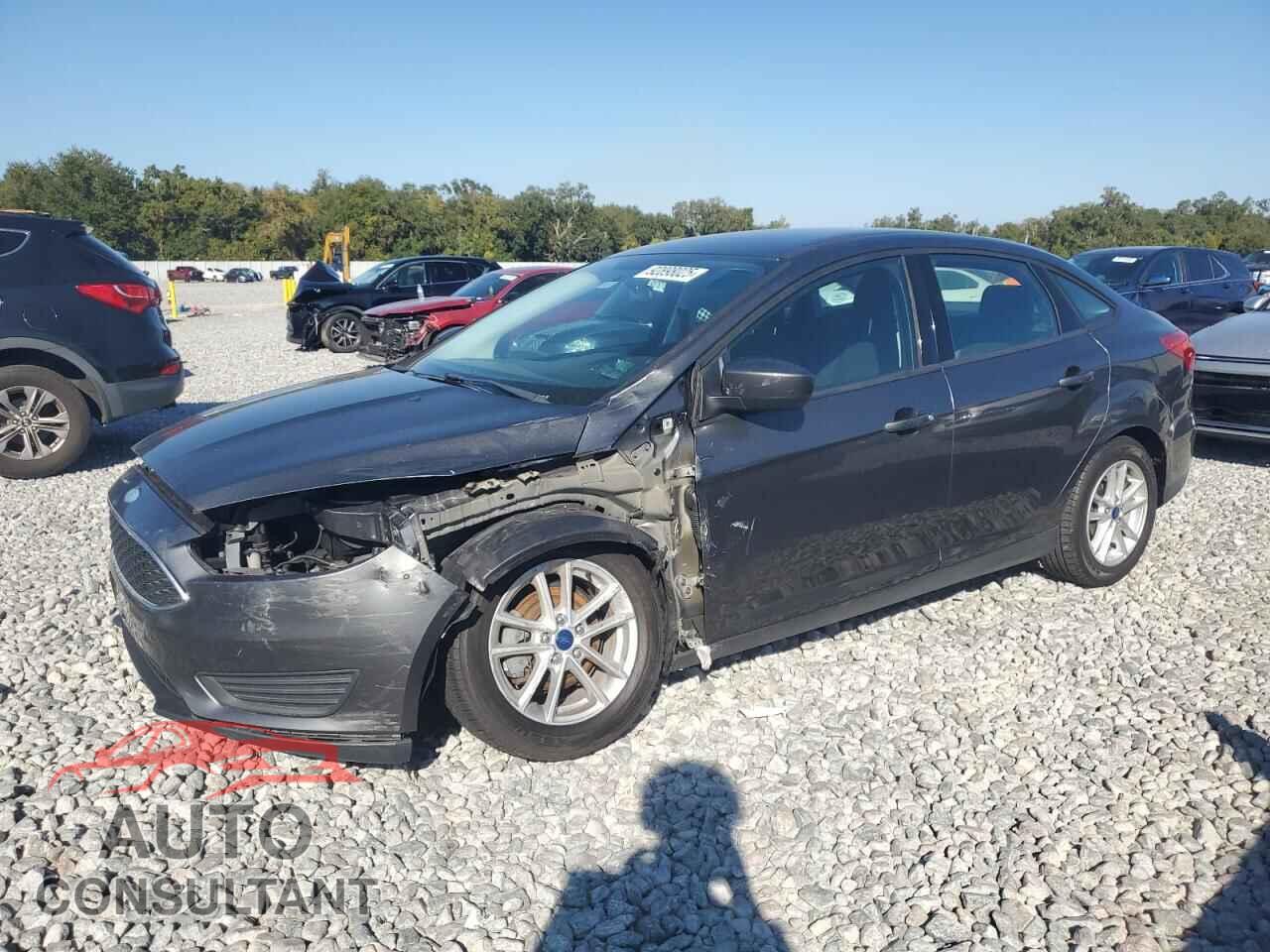 FORD FOCUS 2018 - 1FADP3F20JL327818