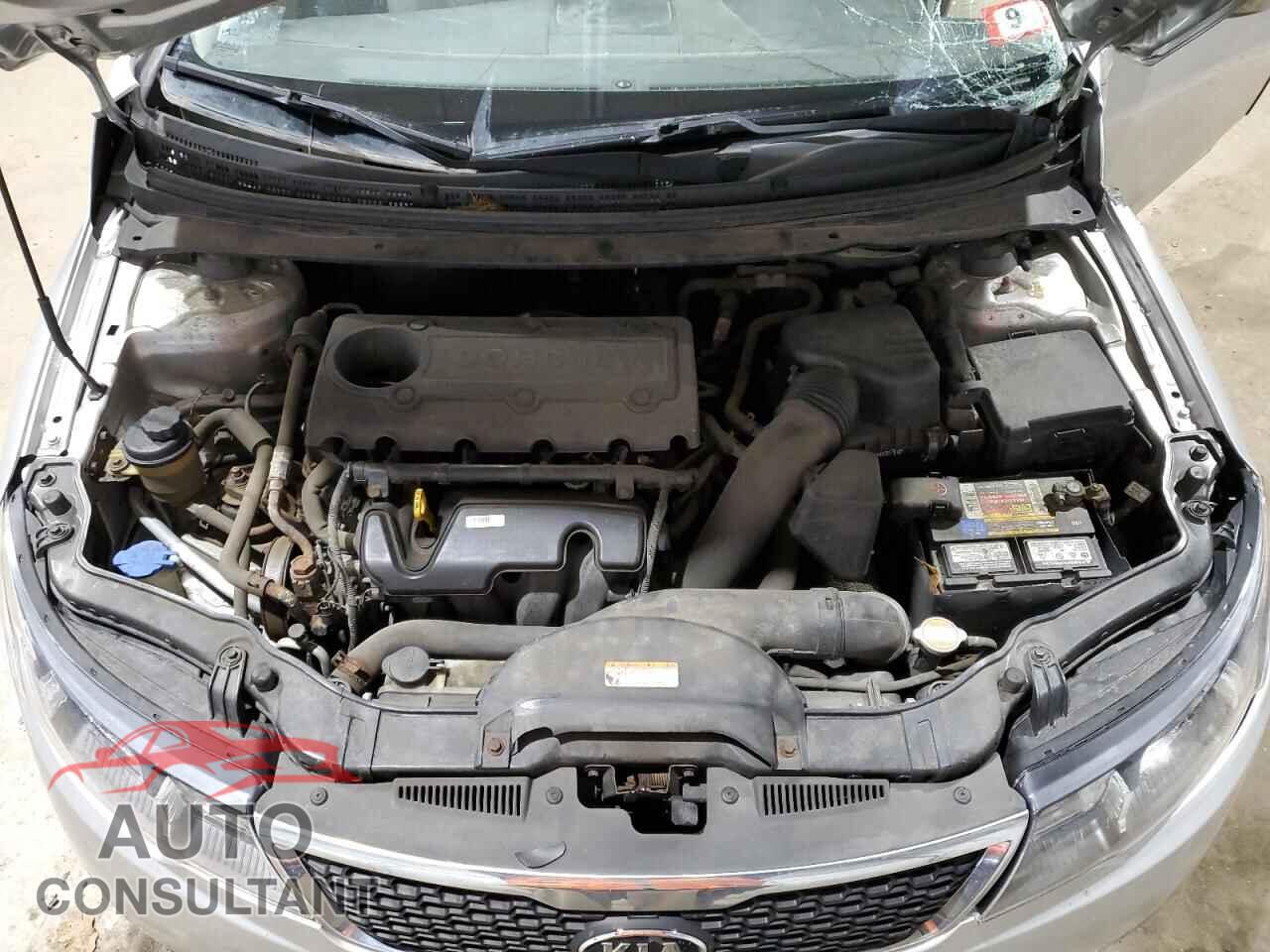 KIA FORTE 2012 - KNAFU4A28C5528654