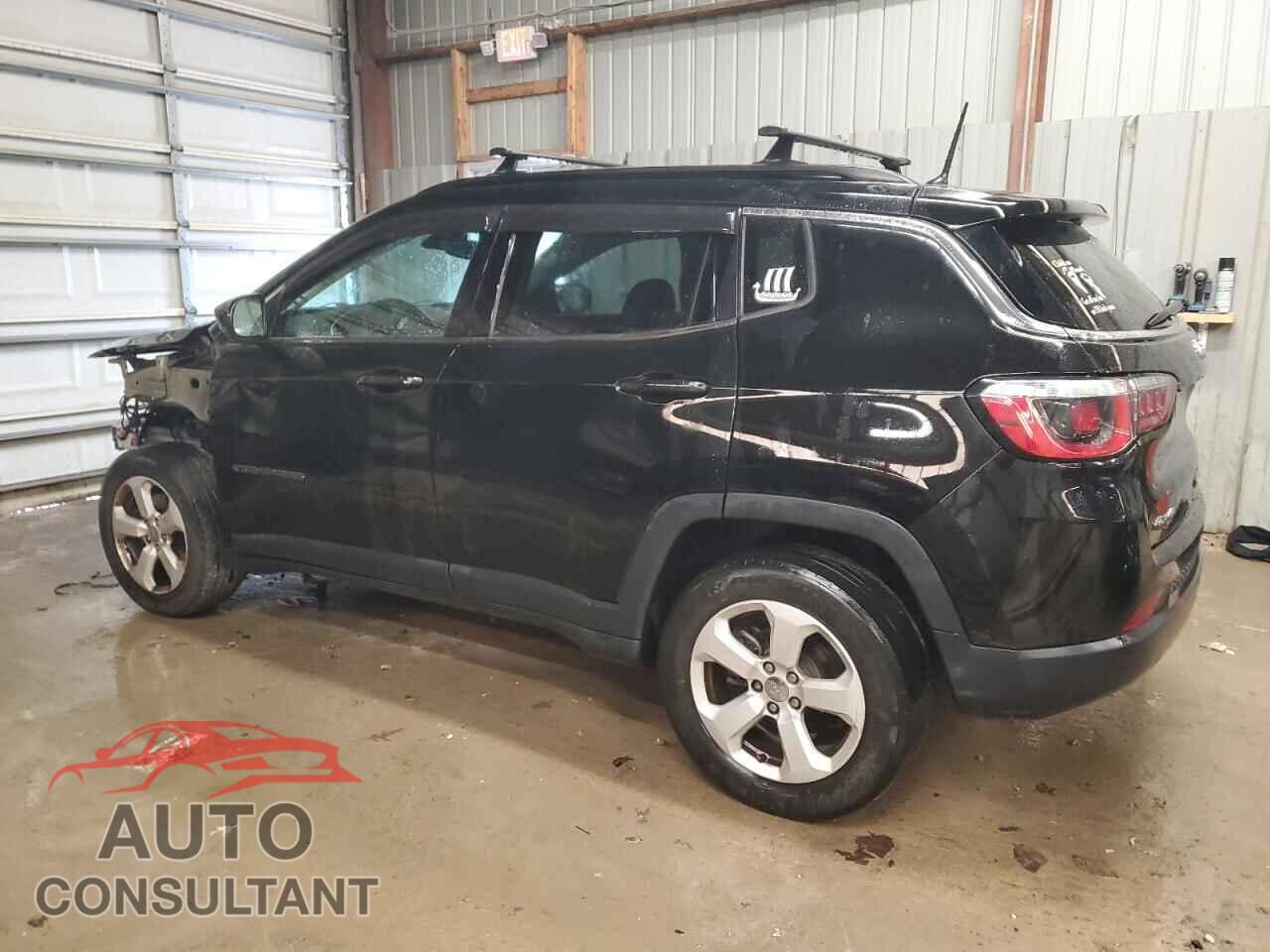JEEP COMPASS 2018 - 3C4NJDBB9JT484750
