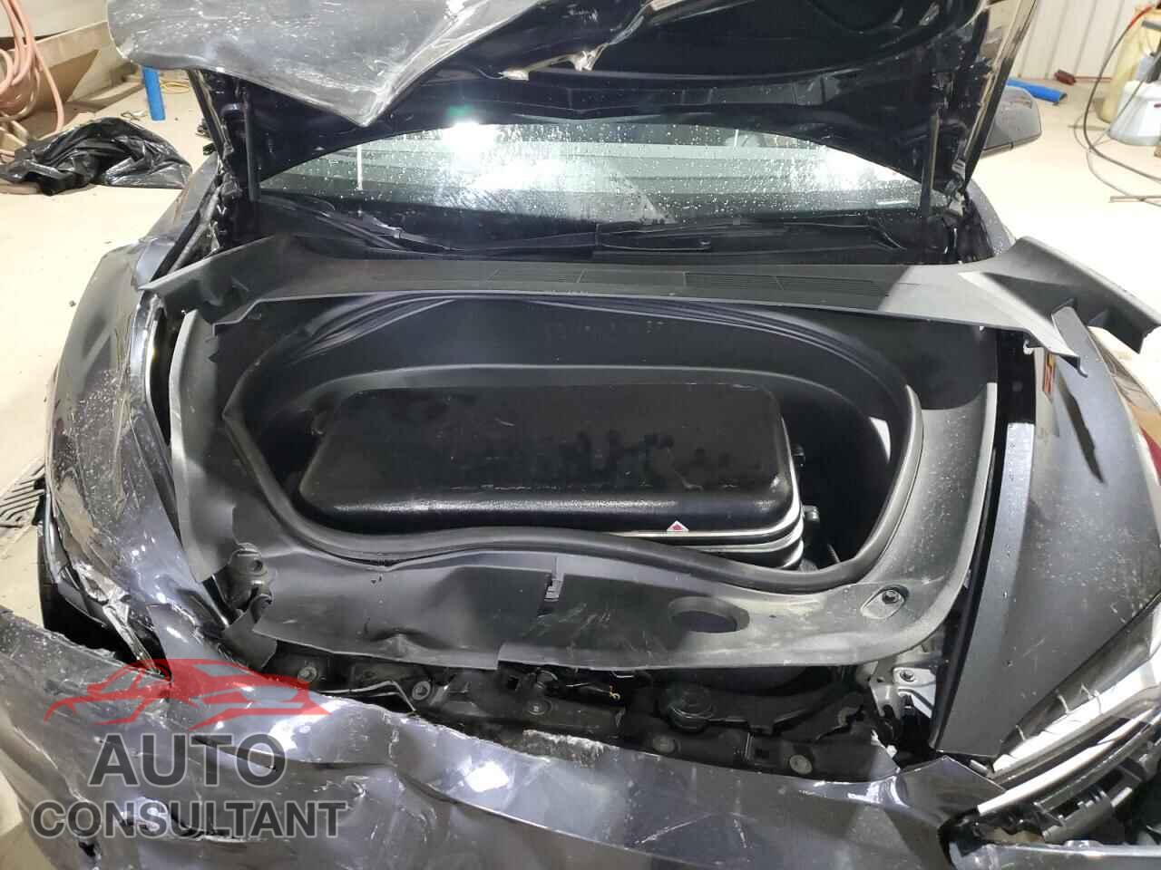 TESLA MODEL 3 2025 - 5YJ3E1EA8SF974982