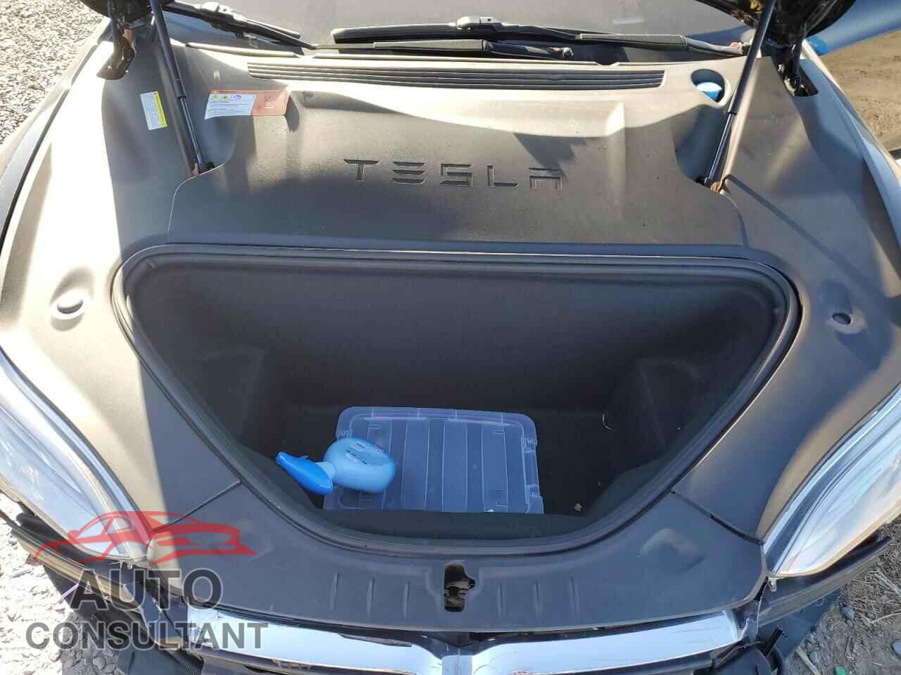 TESLA MODEL S 2017 - 5YJSA1E27HF188521