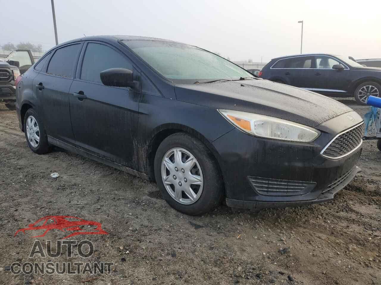 FORD FOCUS 2018 - 1FADP3E23JL313512