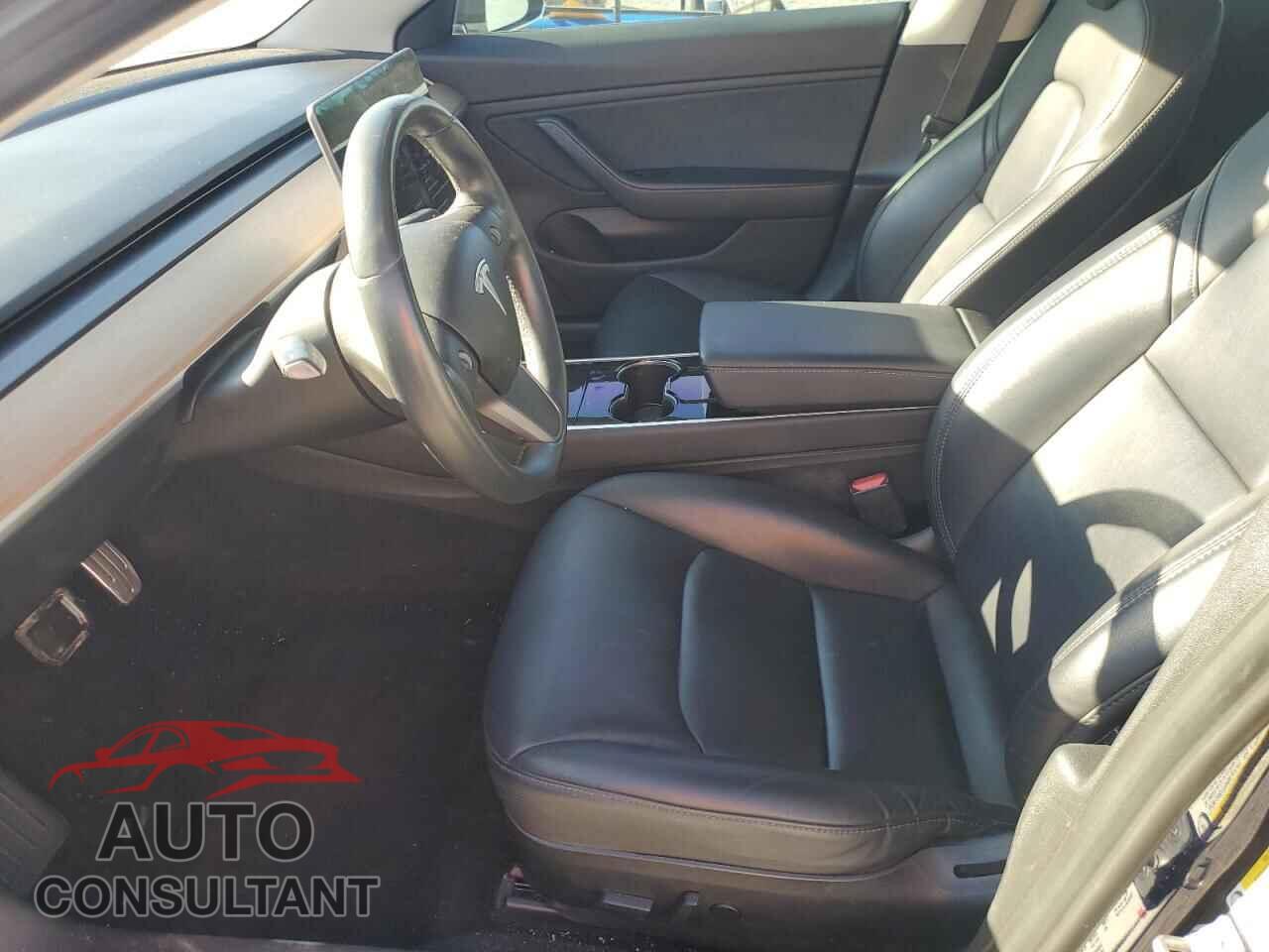 TESLA MODEL 3 2018 - 5YJ3E1EA7JF154164
