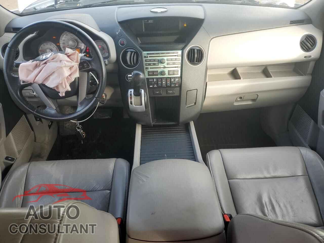 HONDA PILOT 2011 - 5FNYF4H68BB507380