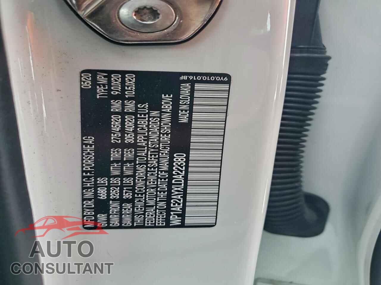 PORSCHE CAYENNE 2020 - WP1AE2AYXLDA22380