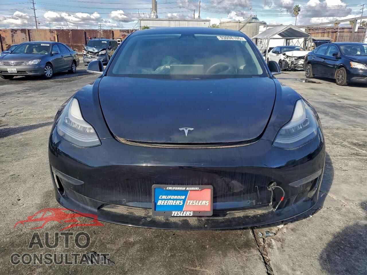 TESLA MODEL 3 2020 - 5YJ3E1EAXLF611326