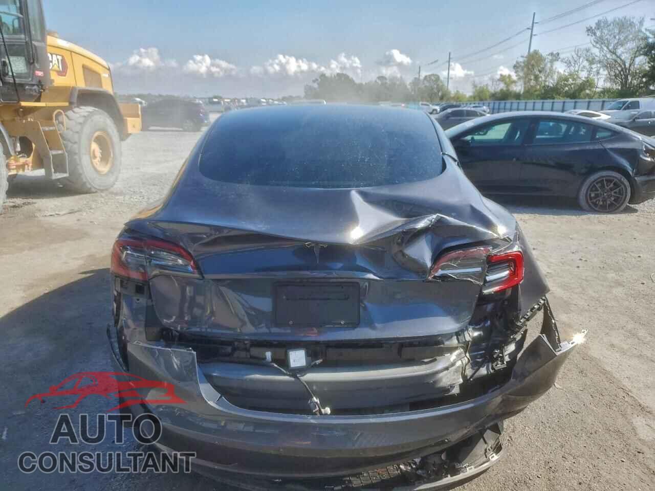 TESLA MODEL 3 2023 - 5YJ3E1EA0PF652666