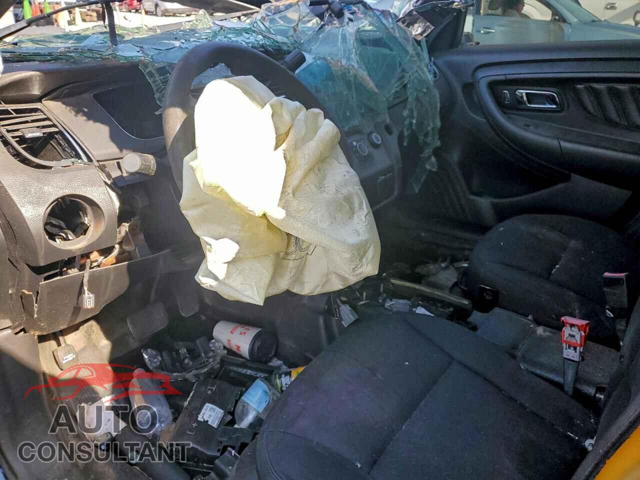 FORD TAURUS 2017 - 1FAHP2MK8HG119882