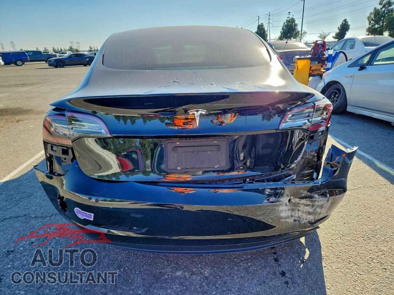 TESLA MODEL 3 2018 - 5YJ3E1EA1JF172997