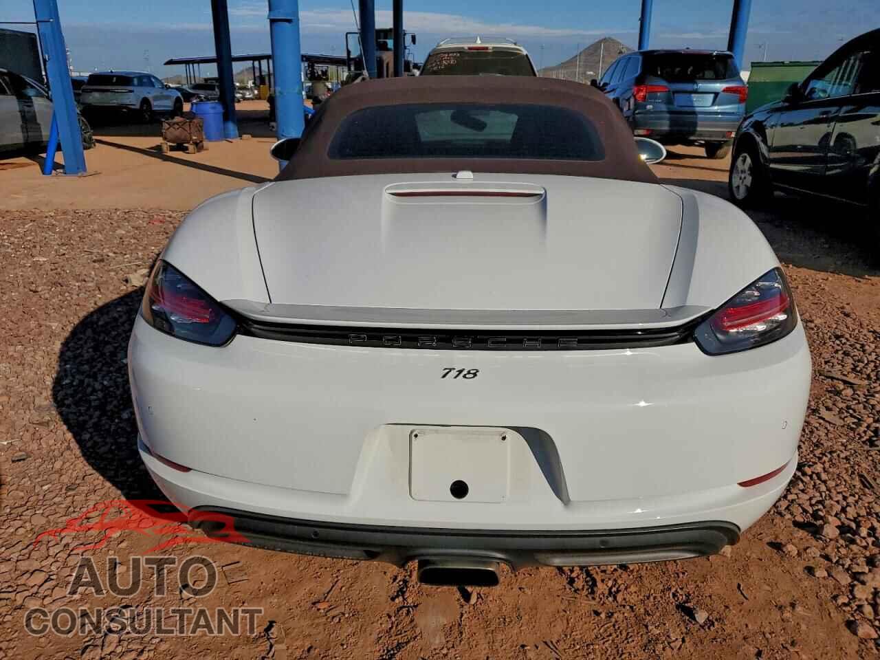PORSCHE BOXSTER 2017 - WP0CA2A87HS220200