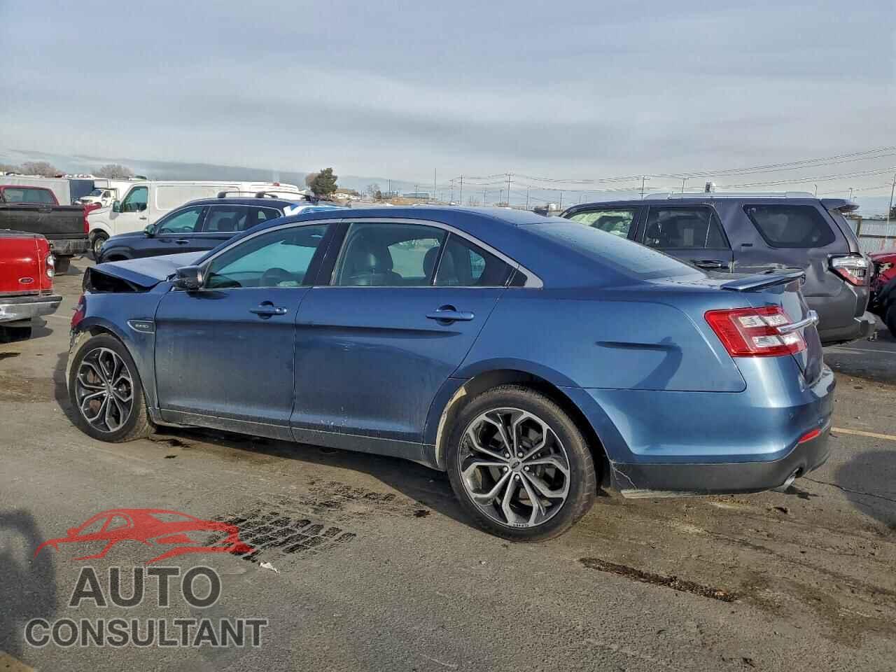 FORD TAURUS 2019 - 1FAHP2KT8KG101062