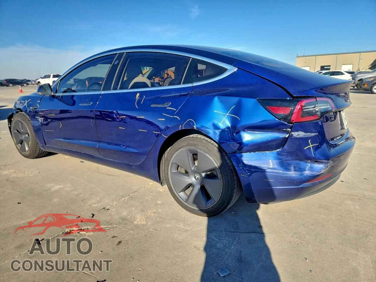 TESLA MODEL 3 2019 - 5YJ3E1EA2KF445205