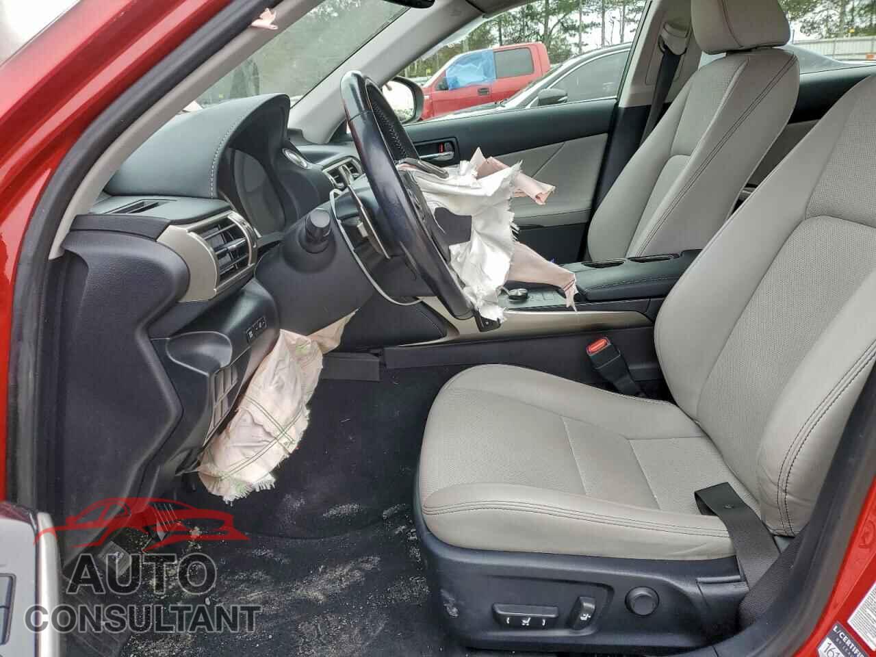 LEXUS IS 2016 - JTHCM1D25G5007346