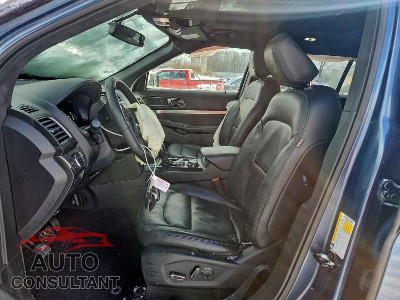 FORD EXPLORER 2018 - 1FM5K8D84JGB87360