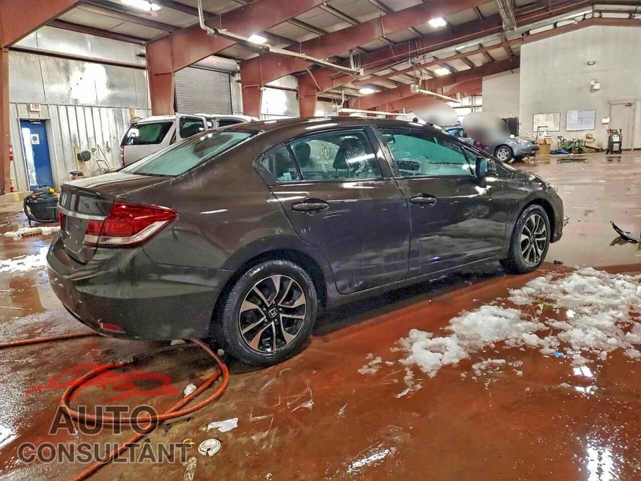 HONDA CIVIC 2013 - 2HGFB2F84DH580109