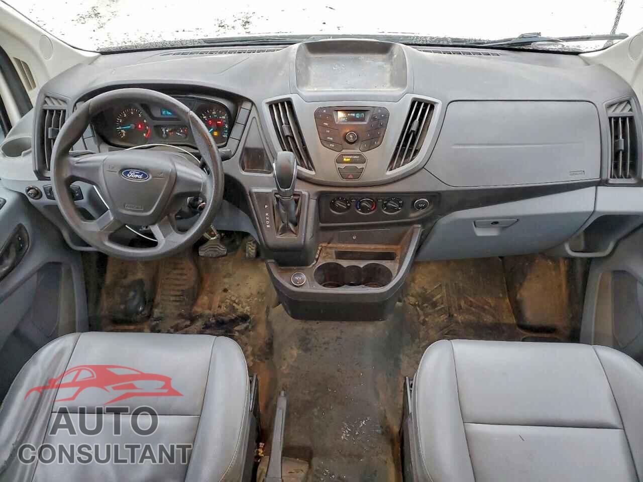 FORD TRANSIT 2018 - 1FTYR1CM8JKB02858