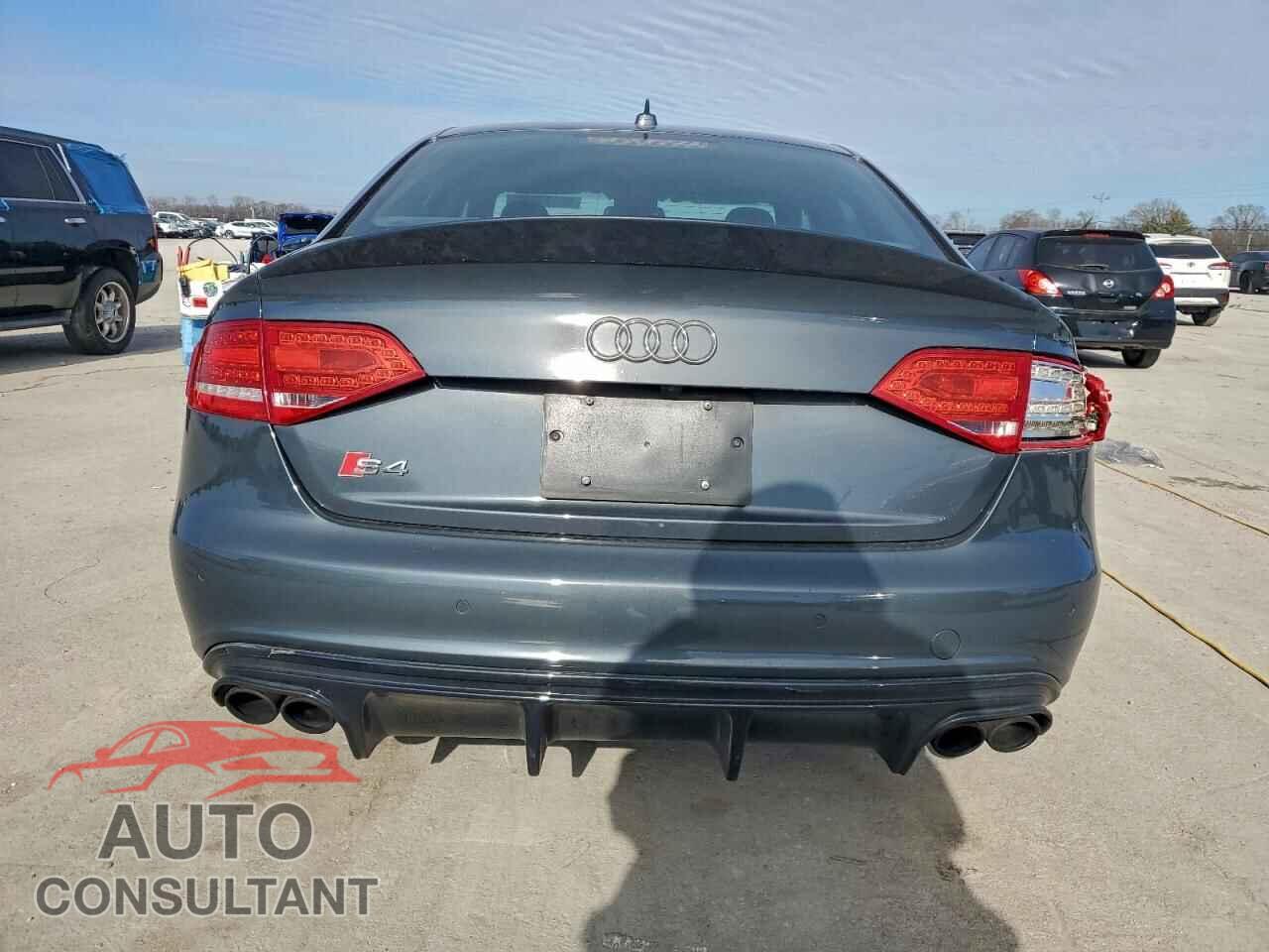 AUDI S4/RS4 2010 - WAUDGAFL8AA148944