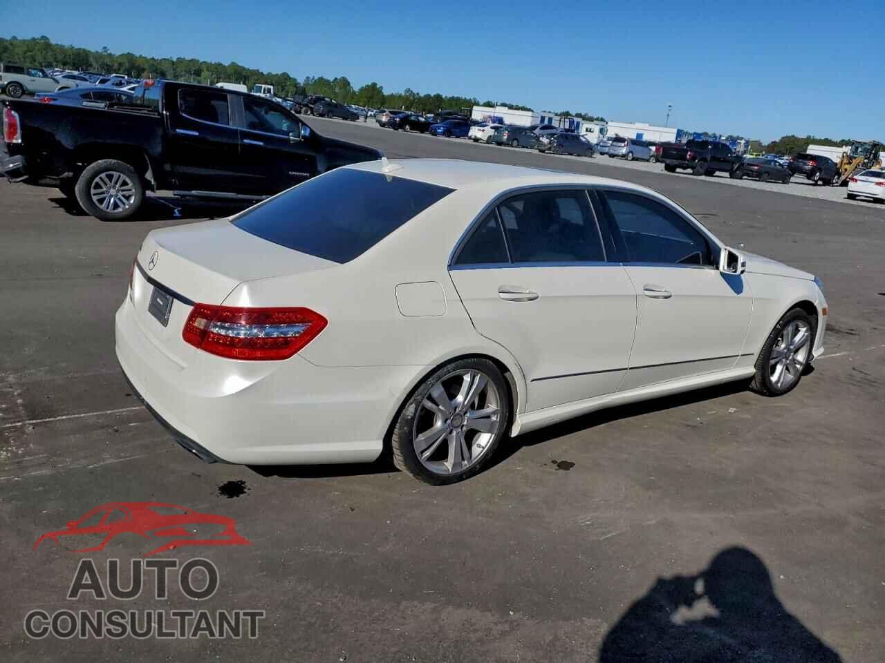 MERCEDES-BENZ E-CLASS 2013 - WDDHF5KB5DA697944