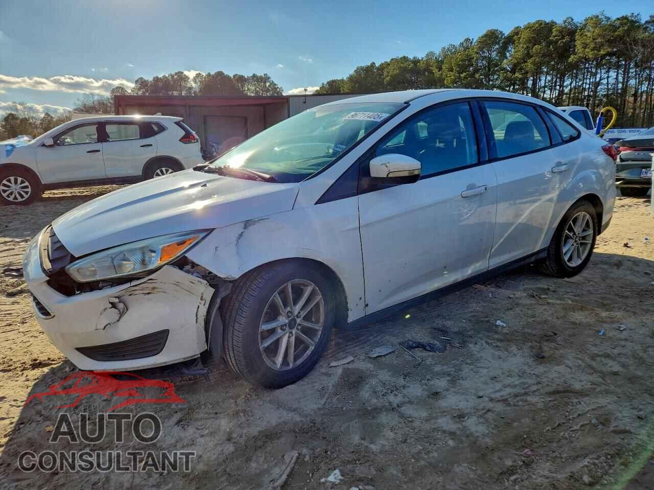 FORD FOCUS 2017 - 1FADP3F25HL240782