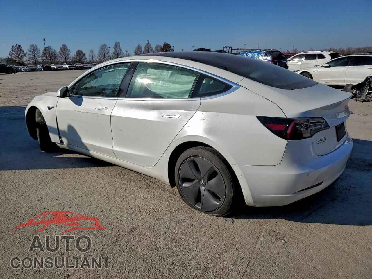 TESLA MODEL 3 2019 - 5YJ3E1EB6KF433258