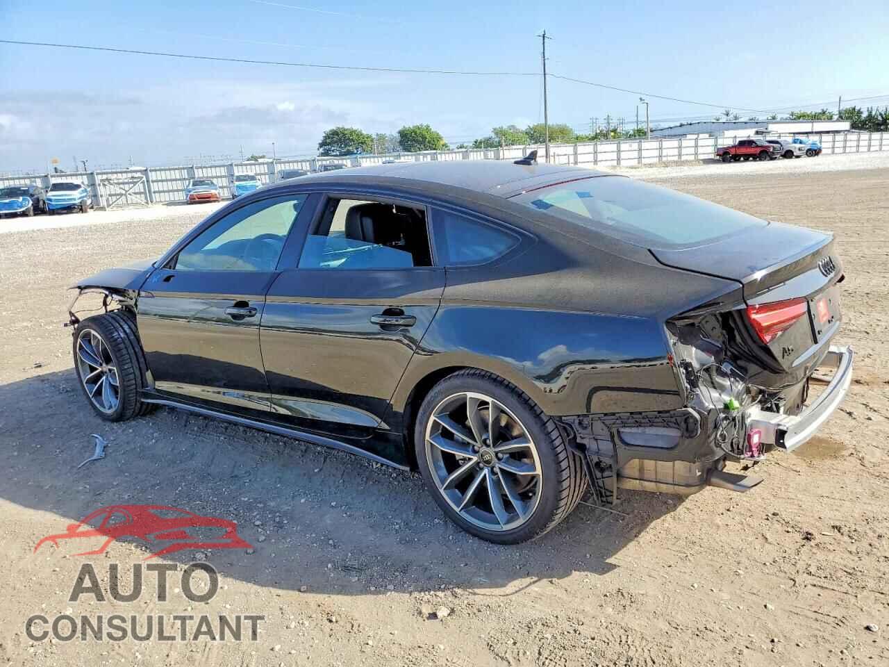 AUDI A5 2024 - WAUDACF59RA095861