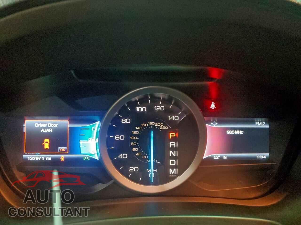 FORD EXPLORER 2015 - 1FM5K8D89FGA00086