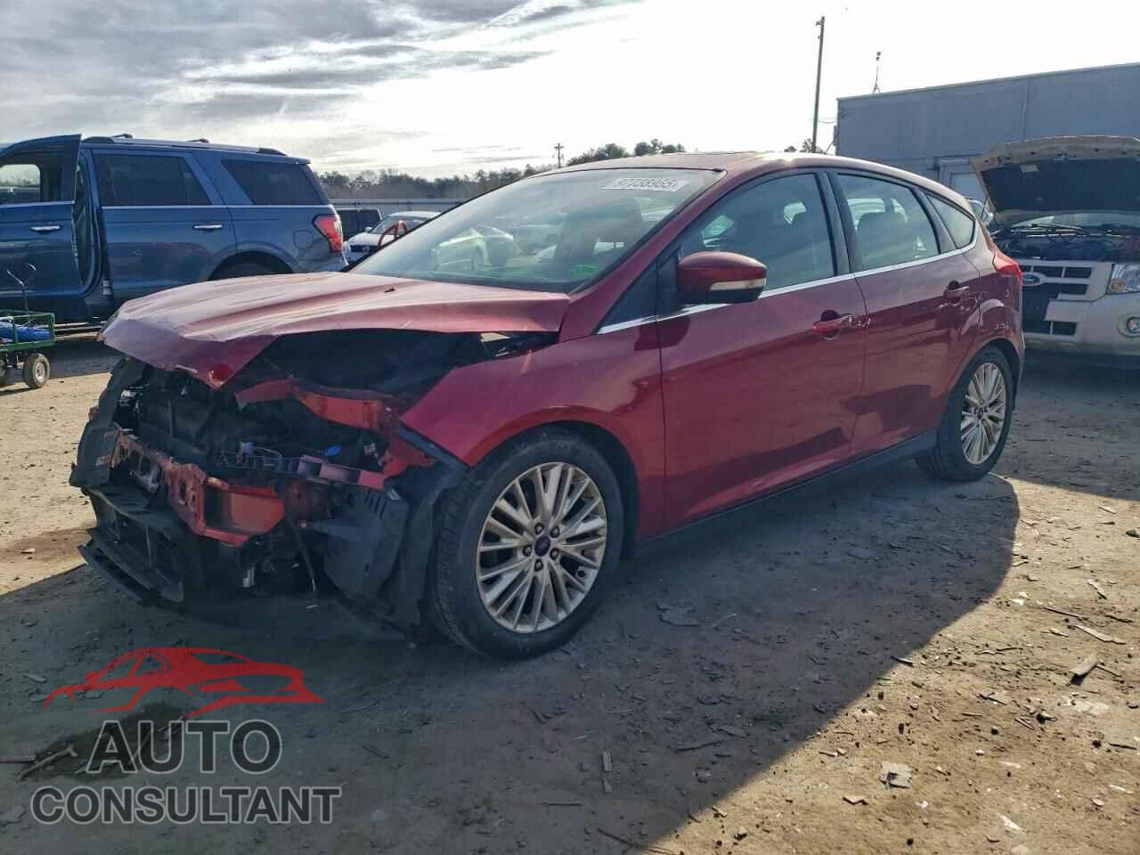FORD FOCUS 2015 - 1FADP3N24FL216021