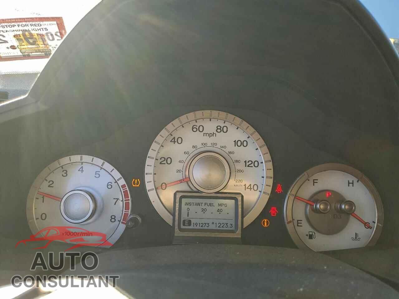 HONDA PILOT 2011 - 5FNYF4H71BB097546