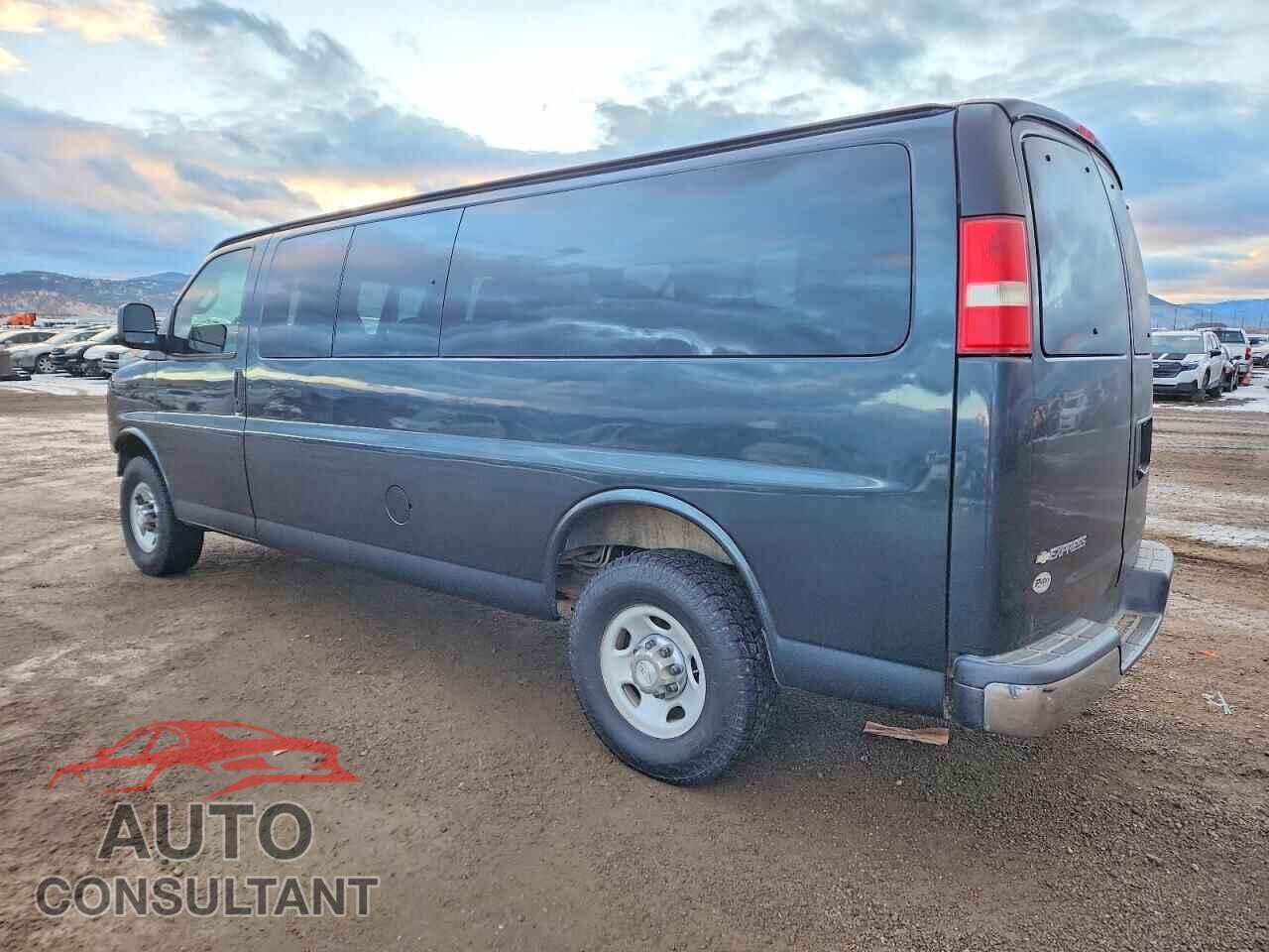 CHEVROLET EXPRESS 2017 - 1GAZGPFG0H1275320
