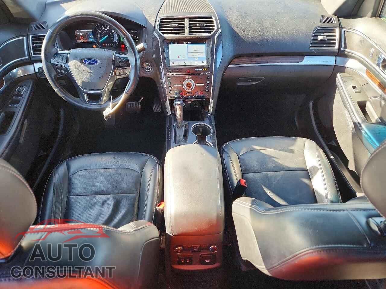 FORD EXPLORER 2017 - 1FM5K7F86HGB62185