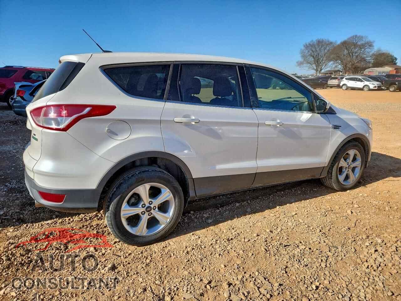 FORD ESCAPE 2013 - 1FMCU0GX5DUA03622
