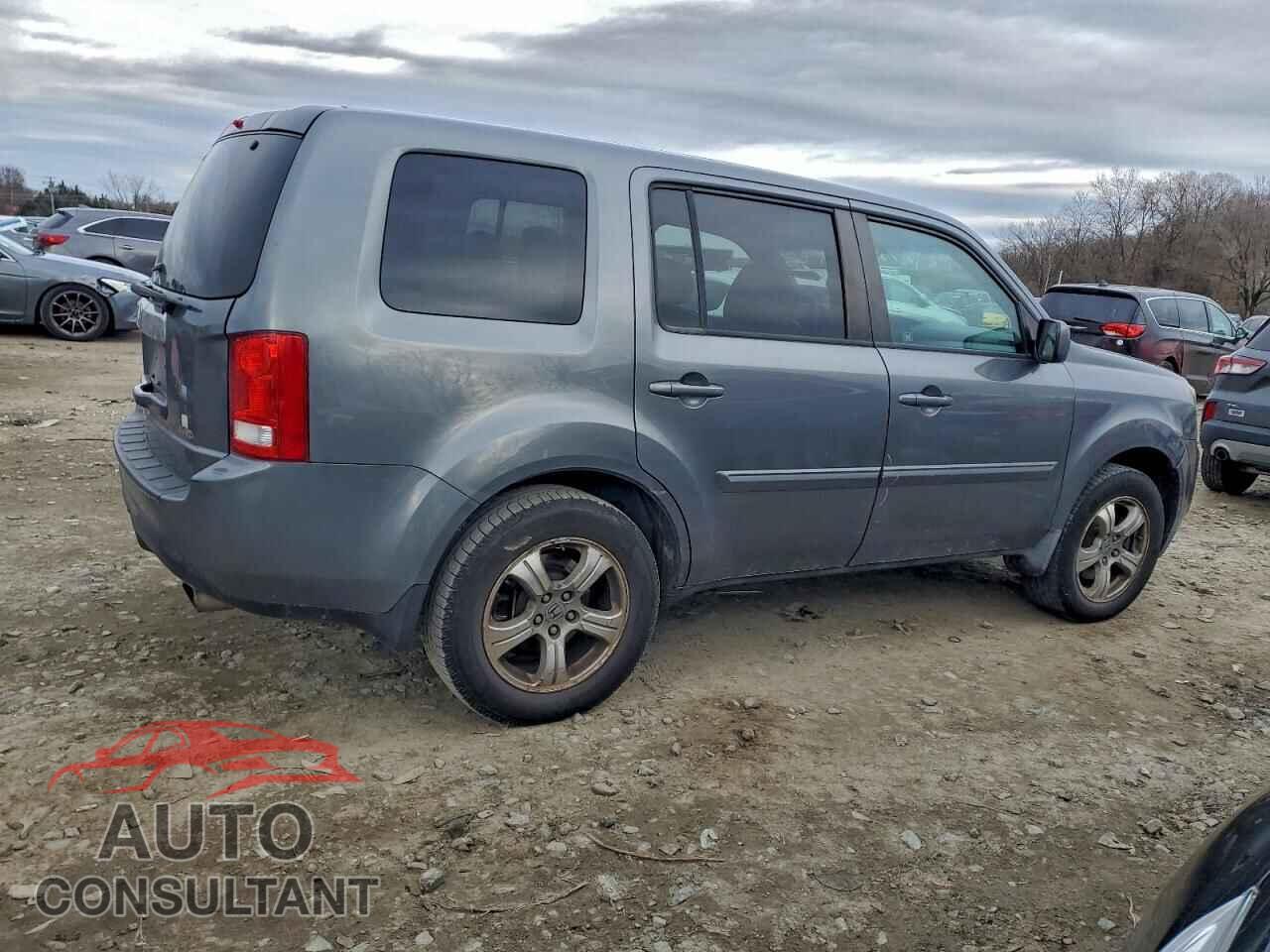 HONDA PILOT 2012 - 5FNYF4H41CB044577