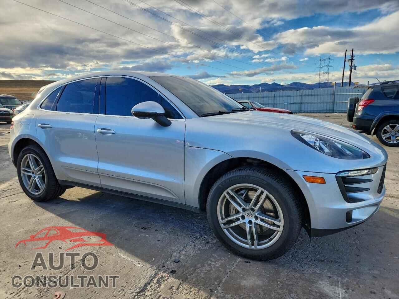 PORSCHE MACAN 2015 - WP1AB2A55FLB44508