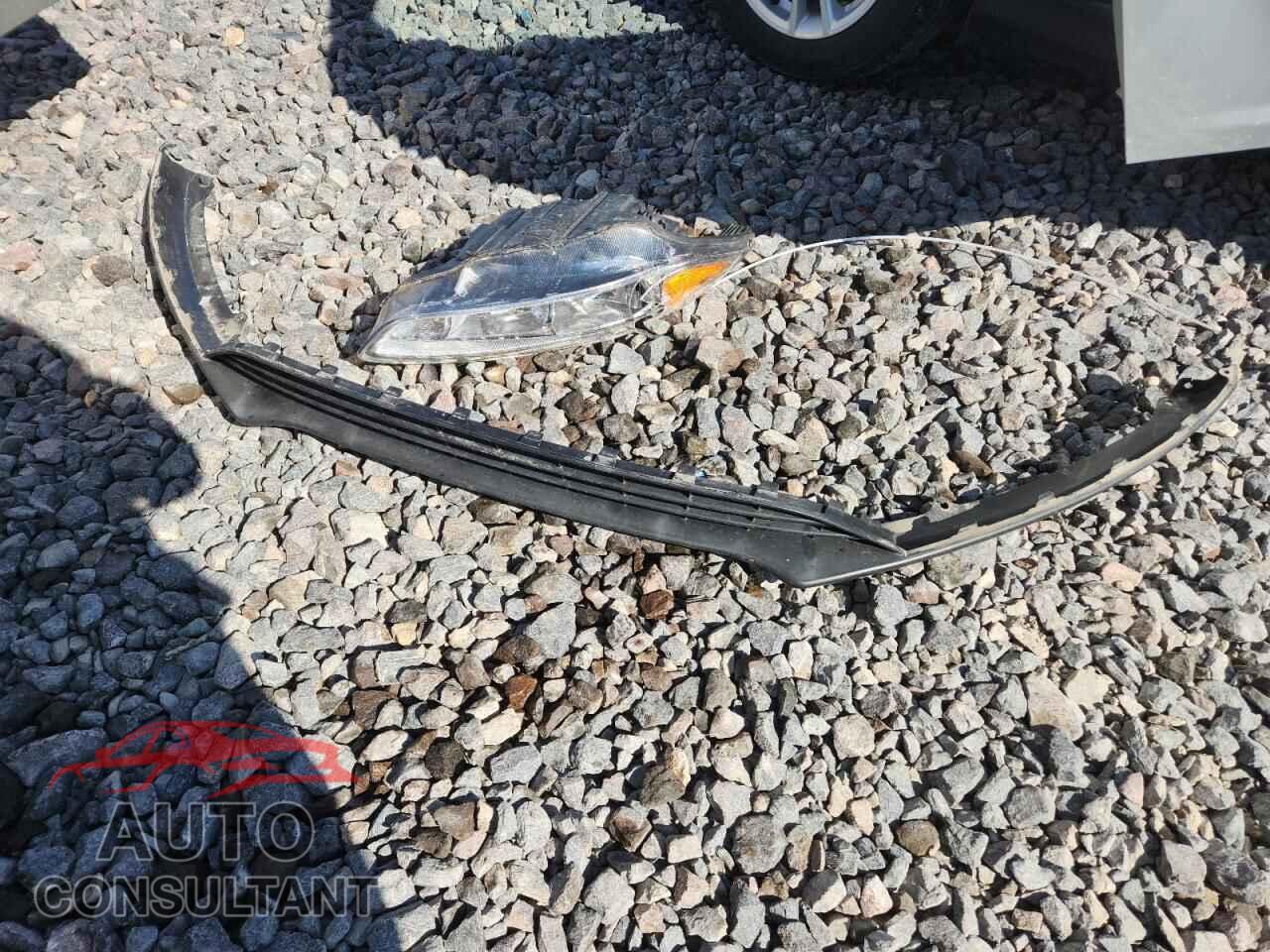 FORD FOCUS 2017 - 1FADP3F29HL266446