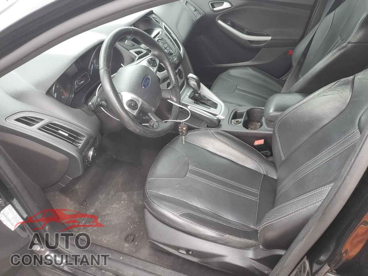FORD FOCUS 2014 - 1FADP3F24EL145612
