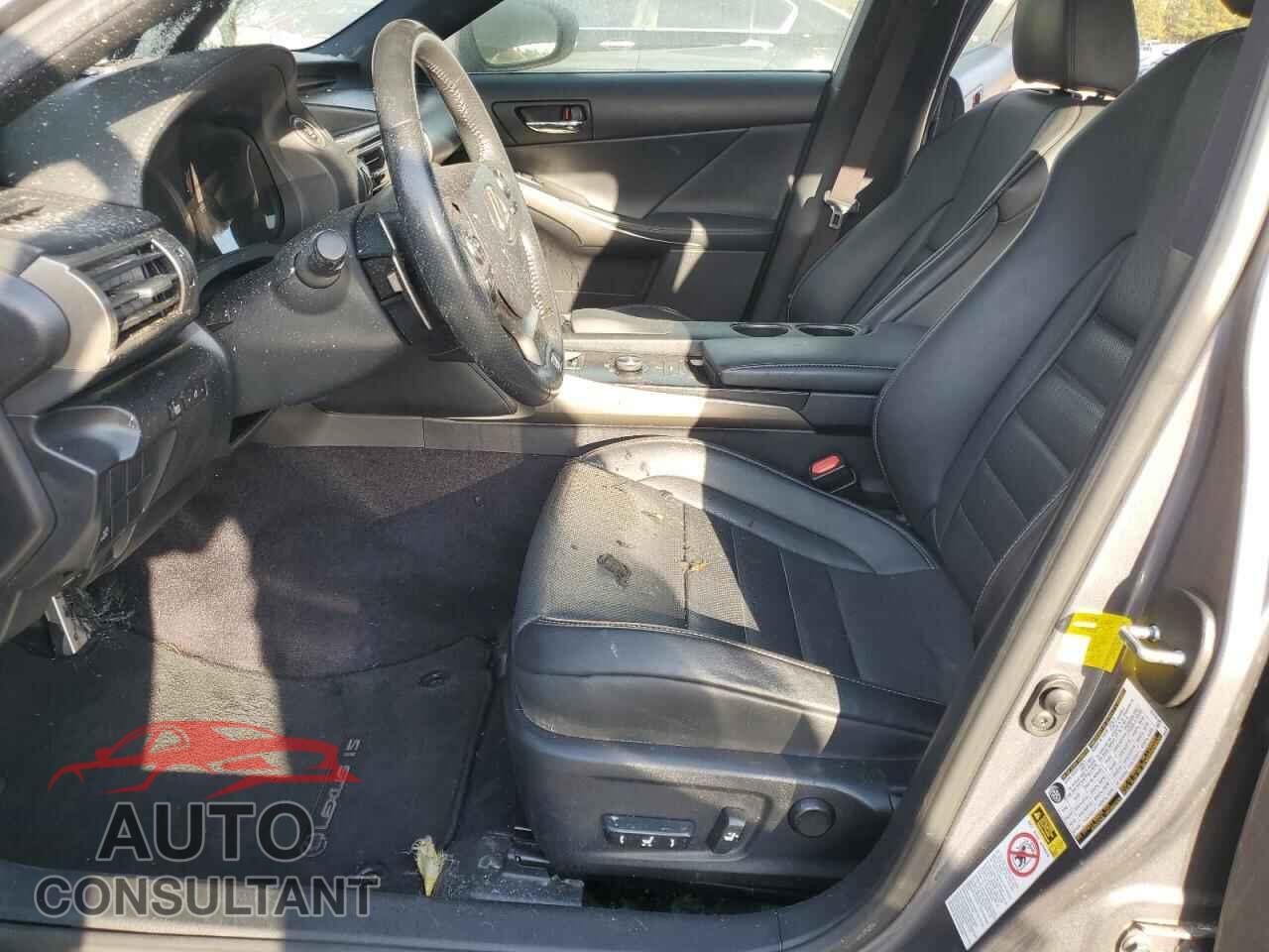 LEXUS IS 2014 - JTHCF1D25E5010089